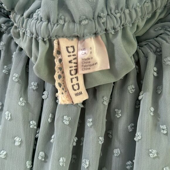 H&M DIVIDED off shoulder top light green chiffon crepe lined sheer sleeves top 6 - Picture 4 of 7